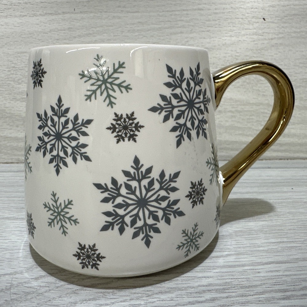 WINTER WONDER Ceramic Snowflake Coffee Mug 3.75x4"‎ Gold Handle